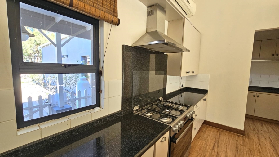 5 Bedroom Property for Sale in The Coves North West